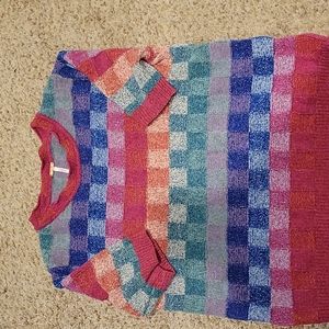 Short sleeve checker pattern sweater